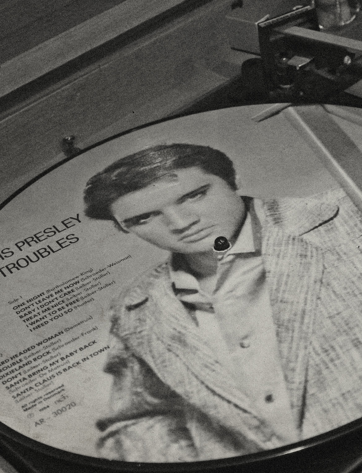 Aki Pierro Elvis details