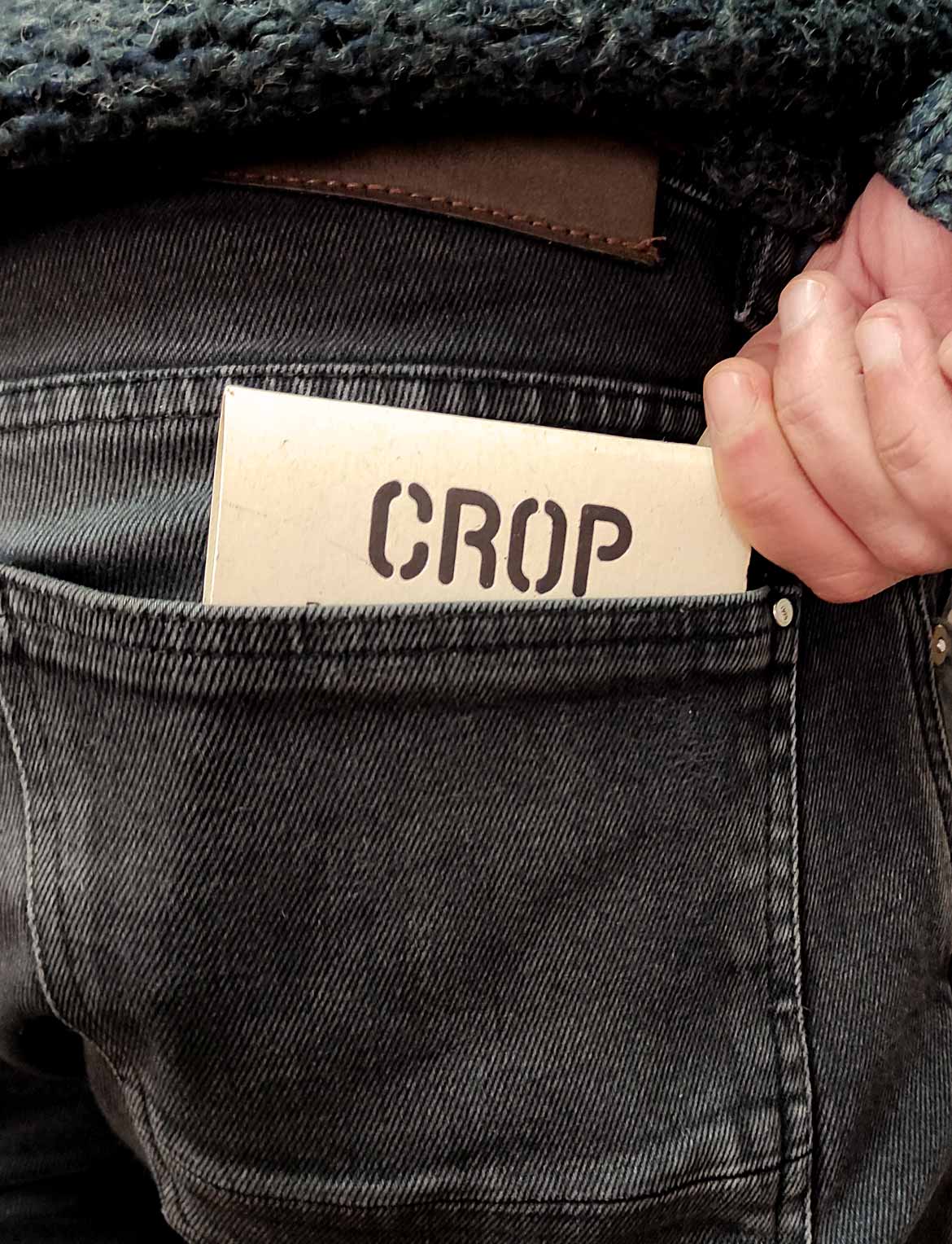 Crop leaflet
