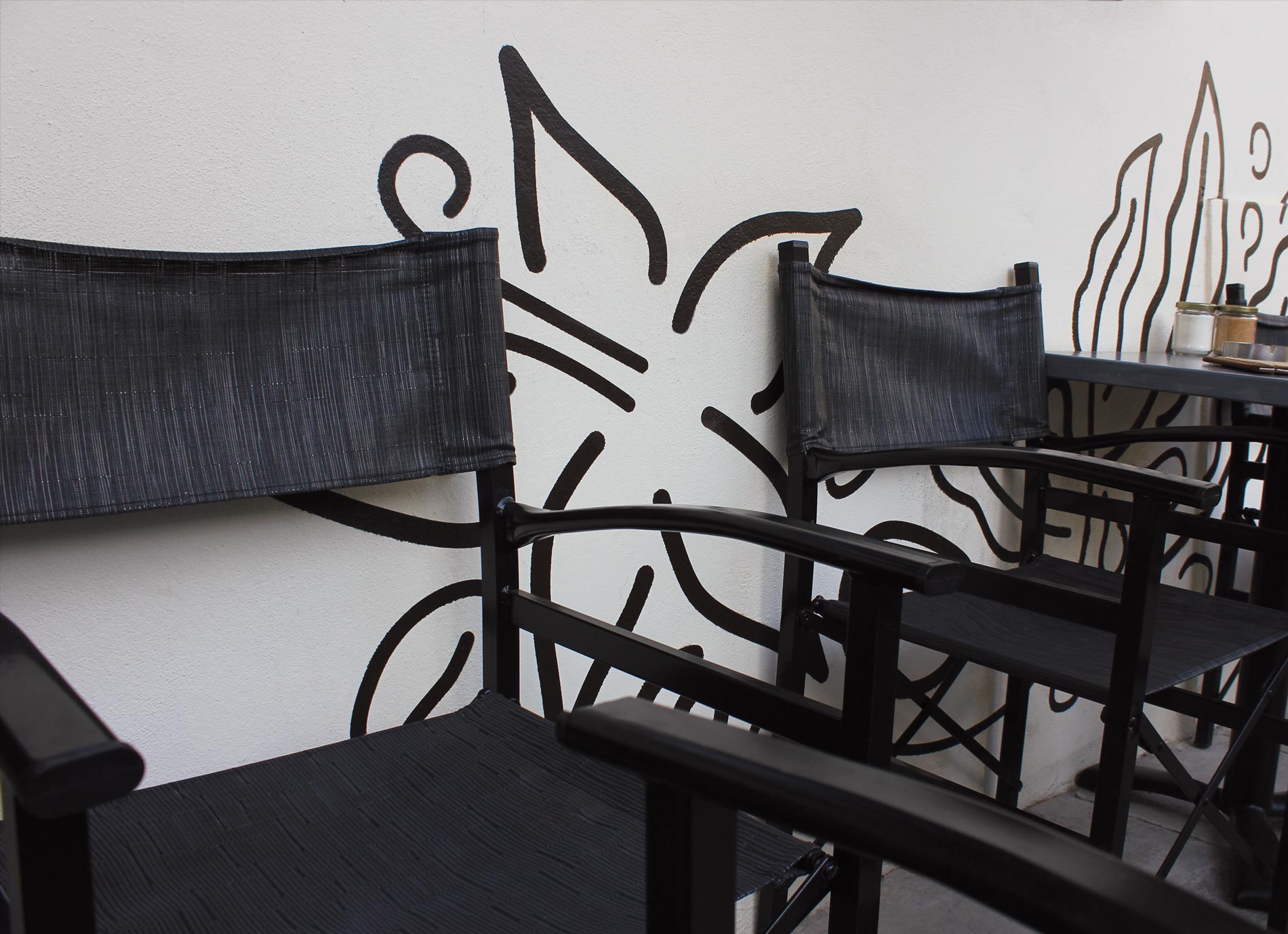 Crop exterioe wall painting